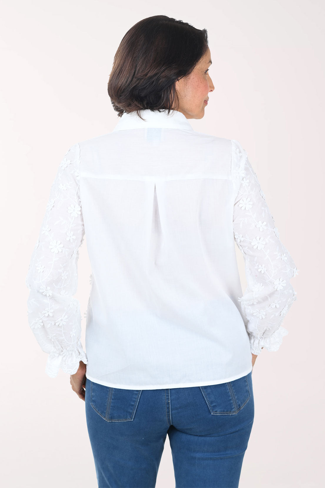Floral Applique Ruffled Cuff Shirt