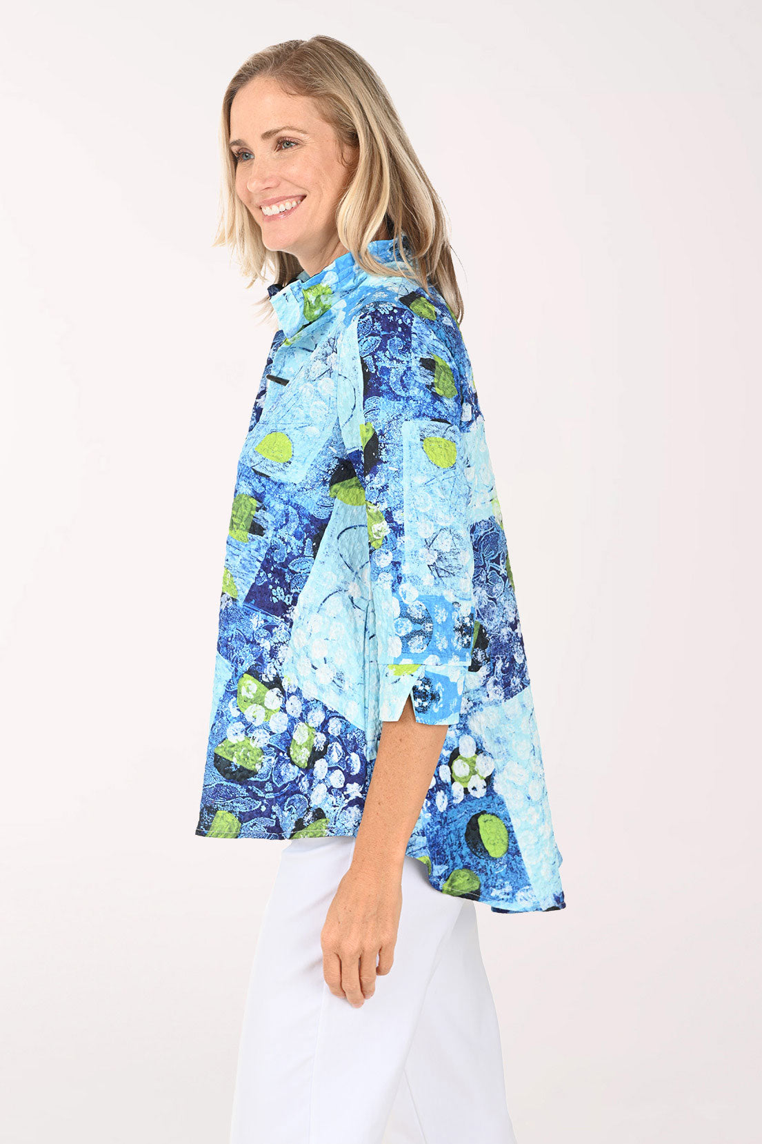 Spring Sky Textured Wire Collar Shirt
