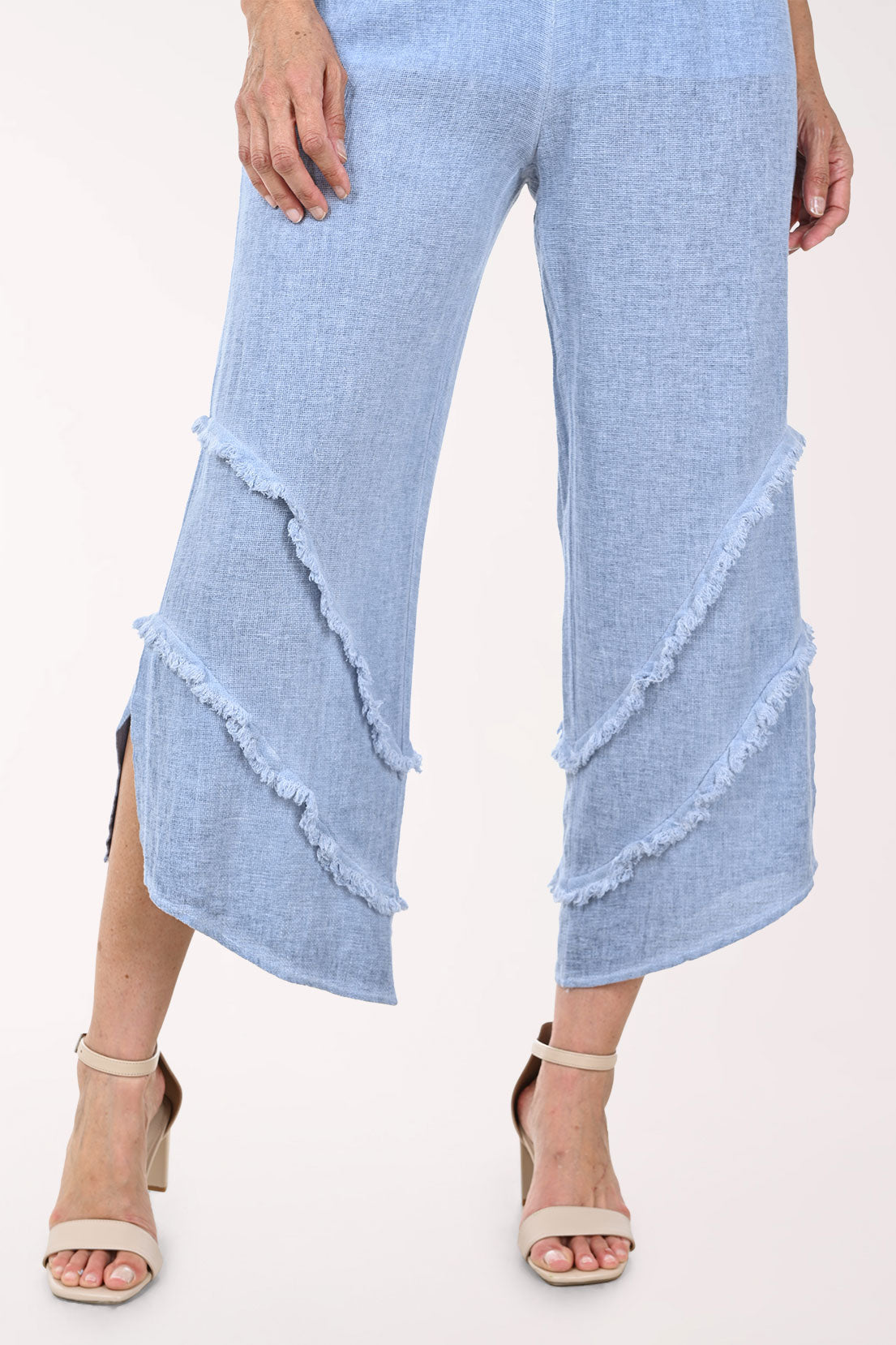 Diagonal Frayed Linen-Blend Pant