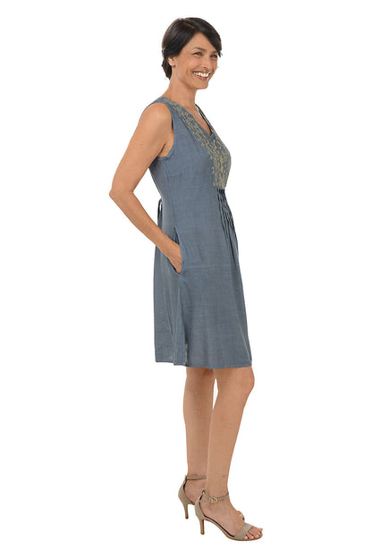 Grey Diamond Embroidery Pleated Sleeveless Dress