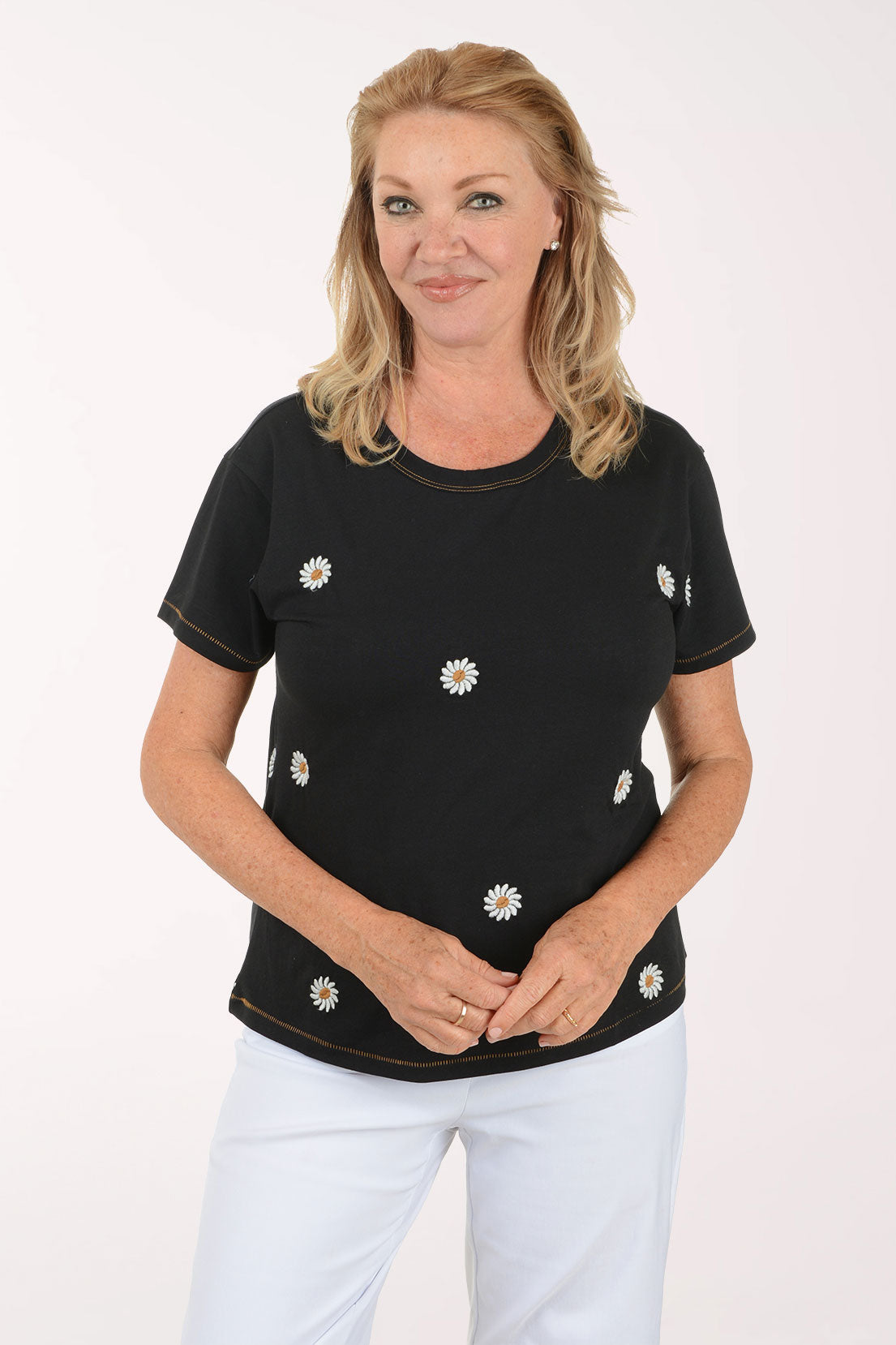 Embroidered Daisy Tee